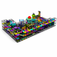 Équipement de terrain de jeu intérieur pour enfants, de style glissière, personnalisé, sûr et durable, de 200 à 500 m²