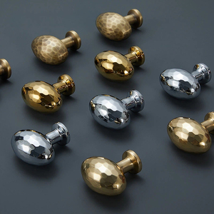 French Light Luxury Hammered Brass Pigeon Egg Shape Single Hole <strong>Knob</strong> for Wardrobe Kitchen Cabinet Drawer Vanity Cabinet - Product Image 2