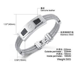 <span class=keywords><strong>Bracelet</strong></span> jonc torsadé en acier inoxydable bicolore style hip-hop rétro pour <span class=keywords><strong>homme</strong></span> – Cadeau idéal pour les fêtes – Meilleur prix - Product Image 2