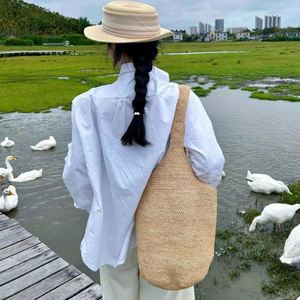 Natural Raffia <b>Large</b> Size Shoulder <b>Bag</b> Hand Made Fashion Trendy Women <b>Beach</b> Tote <b>Bag</b> - Product Image 3
