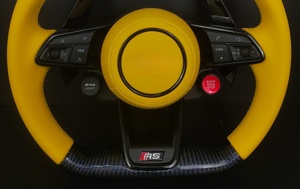 Volant personnalisé en cuir jaune et fibre de carbone avec palettes de changement de vitesse et bouton de démarrage/arrêt pour Audi A/<span class=keywords><strong>Q</strong></span>/S/RS Series - Product Image 4