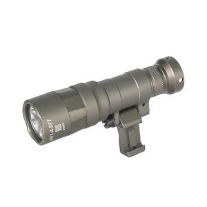Linterna táctica de 800 lúmenes SPECPRECISION M340DFT Scout Light Pro Floodlight para caza Metal impermeable <span class=keywords><strong>FDE</strong></span> Color - Product Image 1