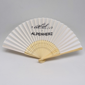 Ventilador de Mano Plegable de Tela con Logotipo Personalizado, Mini Ventilador de Mano para Mujer, Venta al por Mayor, Ideal para Bodas, Verano - Product Image 3