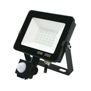 Lampu Sorot LED Otomotif Sensor Gerak PIR Tahan Air IP66 Desain Baru untuk Luar Ruangan dengan Daya 30W 50W 100W, Menyala saat Senja dan Senja - Product Image 1