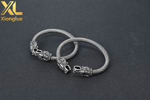 Bracelets en acier inoxydable Viking Nordique Dragon Loup, tendance unisexe, ouverts, rétro, cadeau de mariage WZC014, ensemble de bijoux personnalisés en gros - Product Image 5