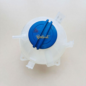 Réservoir de liquide de refroidissement de remplacement avec bouchon 1K0121407A 1K0121407 603-253 603253 pour VW pour <span class=keywords><strong>Golf</strong></span> pour Tiguan pour Passat pour Audi - Product Image 6