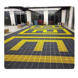 Azulejo de suelo de garaje modular de enclavamiento duradero, baldosas de suelo de estacionamiento de coche, diseño autodrenante - Product Image 5