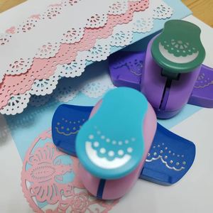 เครื่องทำลูกไม้ปักลายดอกไม้ขนาดใหญ่สำหรับเด็ก พร้อมขอบลายนูน ทำมือ DIY - Product Image 3