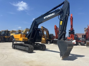 Excavatrice sur chenilles Hyundai HX220L 2024 fabriquée en Corée du Sud, 22 tonnes, pelle sur chenilles, composants principaux, moteur et moteur - Product Image 3