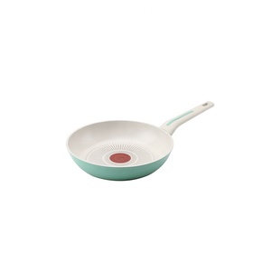 Poêle à frire commerciale antiadhésive en aluminium forgé avec technologie Thermo-Spot intégrée, compatible induction, 24 cm, modèle allemand européen - Product Image 2