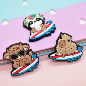 New Style Cartoon Schuh dekorationen PVC Weich gummi Abnehmbarer Gartens chuh Zubehör Surfen Tiers chuh Charms für Clogs - Product Image 2