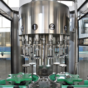 Machine de remplissage entièrement automatique pour boissons, dotée de vannes de remplissage négatives, cette machine remplit efficacement - Product Image 3