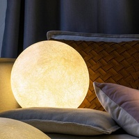 Lampe de sol moderne Daorui en forme de lune, lampe de nuit en résine pour salon, cour, hôtel et bureau, lampe LED