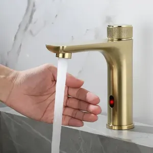 2023 Neues Trend produkt Gebürstetes Gold Messing Bad armatur Automatische berührungs lose Badezimmer Sense Wasserhähne