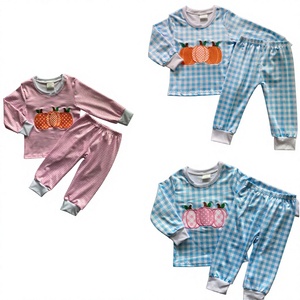 Vêtements de Noël pour enfants, ensemble chemise à rayures brodée avec un chien et pantalon rouge pour bébés garçons - Product Image 2