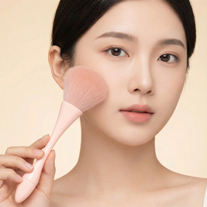 Makeup <b>Brush</b> Set 5-Piece Synthetic Hair Long Handle Portable Foundation Blusher Concealer <b>Brushes</b> - Product Image 2