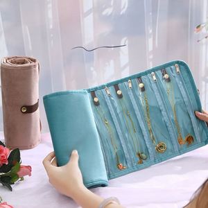 Custom Brand Fashion Gold Jewelry Storage Bag Open Durable Lightweight Polyester Necklaces Earrings Portable Travel Organizer - Product Image 3
