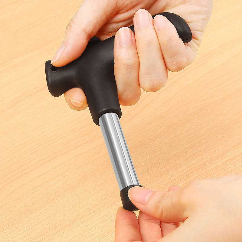 4 pcsステンレス鋼便利なココナッツオープナーツールウォーターパンチ