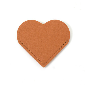 Marque-page cœur en cuir PU 1 pièce Lecteur en cuir <span class=keywords><strong>cadeau</strong></span> <span class=keywords><strong>pour</strong></span> demoiselle d'honneur <span class=keywords><strong>Cadeau</strong></span> de mariage <span class=keywords><strong>pour</strong></span> <span class=keywords><strong>les</strong></span> <span class=keywords><strong>amoureux</strong></span> <span class=keywords><strong>des</strong></span> <span class=keywords><strong>livres</strong></span> <span class=keywords><strong>Cadeau</strong></span> de la Saint-Valentin - Product Image 6