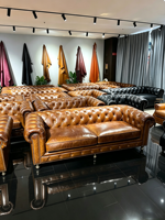Canapé Chesterfield 3 places en cuir pleine fleur ciré vintage, capitonné, style rétro, pour salon