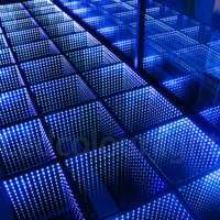 Plancher de danse sans fil Starlit Miroir infini 3d Éclairage de scène de mariage Lampes de sol magnétiques à LED pour la décoration de fête