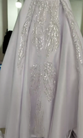 Robe de mariée de bal africaine 2026 ornée de perles et de paillettes, décolleté épaules dénudées, en satin de qualité supérieure avec traîne élégante