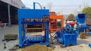 Guatemala Pflaster- und Hohlblockstein-Maschine mit Motor, Getriebe und Pumpe - Product Image 2