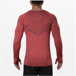 Fabricants de vêtements de sport, vêtements de sport, manches longues pour hommes, t-shirt long sans couture avec trou pour le pouce - Product Image 3