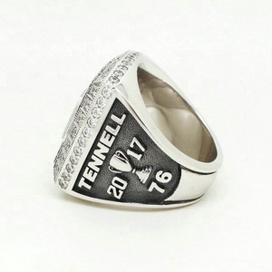 Anillo de Hielo de Alta Calidad con Incrustaciones de Cristal y Piedras Preciosas, Chapado en Plata/Oro, Unisex - Product Image 4