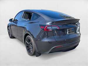 Tesla Model Y 2024 d'occasion, Propulsion intégrale, Longue autonomie, Sièges en cuir foncé, Régulateur de vitesse adaptatif, Conduite à gauche, Toit ouvrant panoramique, Automatique, Prêt pour usage commercial (avec frais d'accident) - Product Image 5