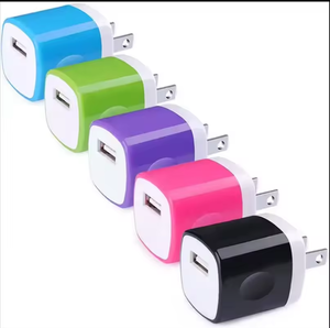 Vente en gros de chargeurs USB de couleur populaire avec prises américaines, chargeurs muraux universels 5W pour smartphones - Product Image 1