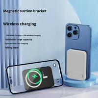 Batterie externe magnétique 5000 mAh à chargement sans fil 15 W, chargeur portable ultra-fin pour iPhone 16 15 14 13 12, idéal pour les voyages et le bureau
