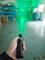 Répulsif à oiseaux portable rechargeable, mini laser répulsif, lumière laser 520 nm, laser lumineux longue portée