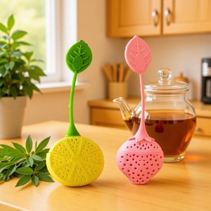 Ensemble créatif d'infuseurs à thé en silicone réutilisables de qualité alimentaire avec finition mate pour infuser les tisanes - Product Image 1