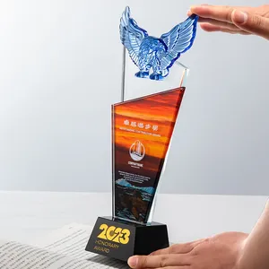 Trofeo de Cristal <span class=keywords><strong>Estrella</strong></span> Moderno de Alta Gama al por Mayor, Personalizable con Impresión a Color, Premios de Honor de Cristal, Material de Cristal, Venta al por Mayor de Fábrica - Product Image 3