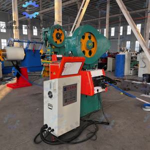 Machine de poinçonnage automatique contrôlée par PLC avec boîte de vitesses et moteur - Product Image 2