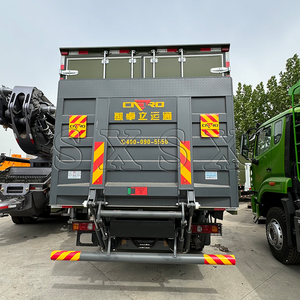 Shacman 6 Wheeler Diesel Fuel Cargo Truck Heavy Duty Mobile Gran capacidad Equipo especializado Transporte 4x2 Camión para la venta - Product Image 3