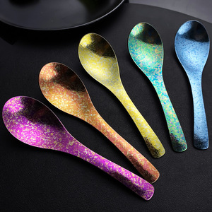 Cuchara de titanio puro, versión coloreada, pulida a espejo, vajilla duradera para exteriores - Product Image 1