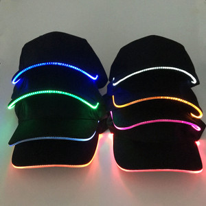 Gorra de Béisbol con Lámpara de Fibra Óptica LED, Luminosa Nocturna, 6 Paneles, Circunferencia de Cabeza Ajustable de 56-58 <span class=keywords><strong>cm</strong></span>, Multicolor - Product Image 1