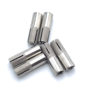 Perno de Expansión Interno de Acero Galvanizado con Malla de Diamante, Anclaje de <span class=keywords><strong>Cola</strong></span> de Pez Ranurado para Fijación en Paredes Huecas y Techos - Product Image 4