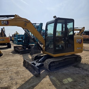 Excavatrice d'occasion Caterpillar 305.5E2 et 305.5 de haute qualité, faible nombre d'heures, 5,5T, avec pompe d'origine - Product Image 2