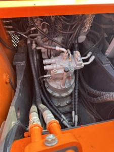 Excavatrice d'occasion HITACHI ZX200, 20 tonnes, excavatrice hydraulique sur chenilles de taille moyenne, d'origine japonaise, bon état, faible nombre d'heures, prix bas - Product Image 6