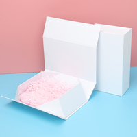 Boîtes cadeaux magnétiques pliables personnalisées avec logo, en carton noir de luxe, avec fleurs en relief, pour flacons de parfum, mugs, vêtements