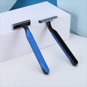 Disposable Twin <b>Blade</b> Men's <b>Razor</b> with Plastic Rubber Handle and Stainless Steel <b>Blade</b> - Product Image 5