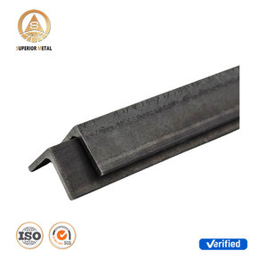 Cornières en acier au carbone laminé à chaud de type égal et inégal en L, tailles personnalisées Q195 S235jr 80x80x6 50x50x5mm, en acier doux - Product Image 1