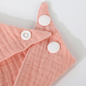 <span class=keywords><strong>Bavoirs</strong></span> bandana pour bébé lavables, doux pour la peau, à prix abordable, 4 couches, teinture unie, 100% coton crêpe, <span class=keywords><strong>bavoirs</strong></span> triangulaires pour bébé - Product Image 4