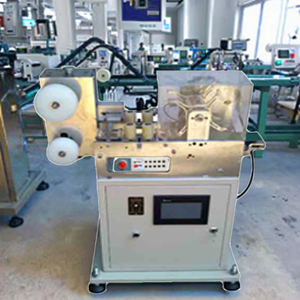 Machine à savon pour la fabrication de savon artisanal, capacité 50 pièces par heure. - Product Image 2