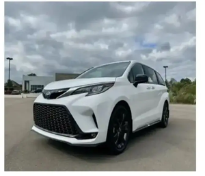 Véhicule d'occasion <span class=keywords><strong>Toyota</strong></span> <span class=keywords><strong>Sienna</strong></span> XLE 8 places <span class=keywords><strong>AWD</strong></span> 2024-2025, toutes options, en excellent état de marche - Product Image 6