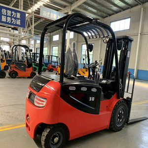Nouveau chariot élévateur à fourche de 2 tonnes à économie d'énergie avec fonction de ralenti automatique, batterie au plomb-acide et pneus pleins pour usage agricole - Product Image 5