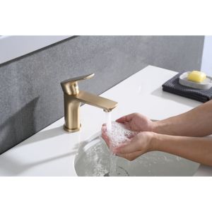 Grifo de lavabo monomando de oro cepillado con válvula cerámica, de un solo orificio, montado en encimera, estilo contemporáneo - Product Image 5